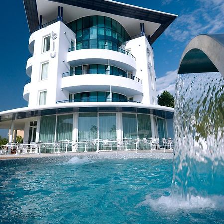 Blu Suite Resort เบลลาเรีย-อีเจอา มารีนา ภายนอก รูปภาพ