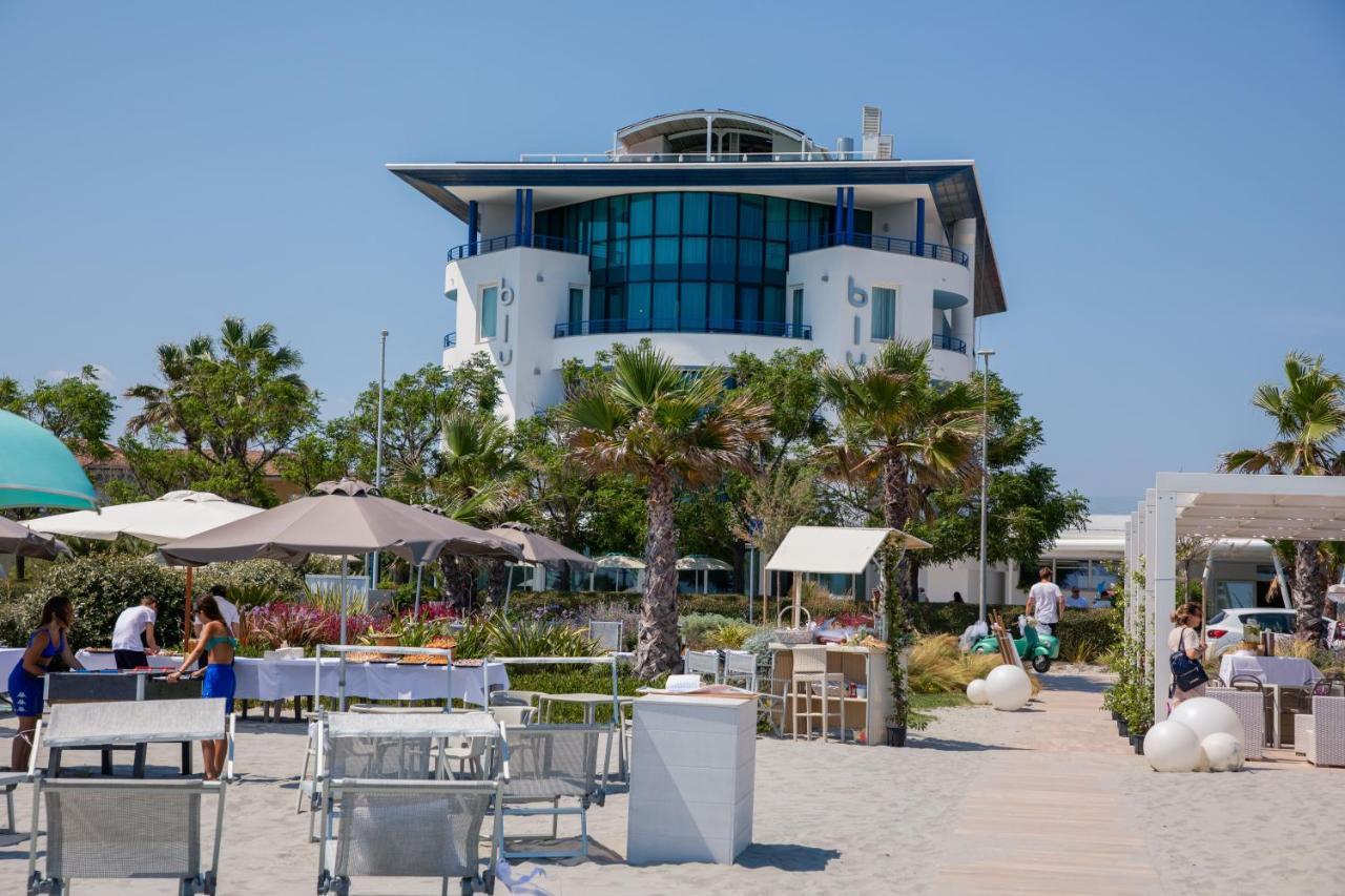 Blu Suite Resort เบลลาเรีย-อีเจอา มารีนา ภายนอก รูปภาพ